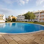 3 Bedroom Βιλαμούρα